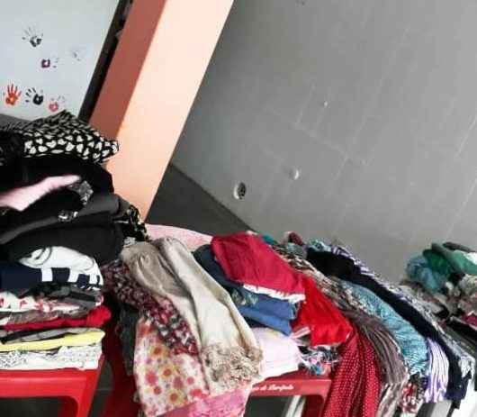 Solidariedade: casal doa 300 peças de roupas que ajudaria na realização de casamento adiado pela pandemia