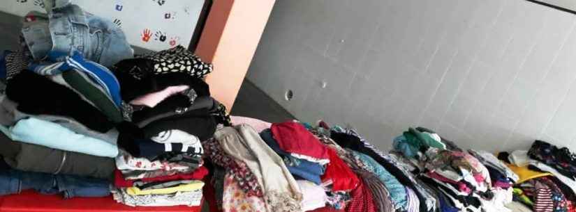Solidariedade: casal doa 300 peças de roupas que ajudaria na realização de casamento adiado pela pandemia