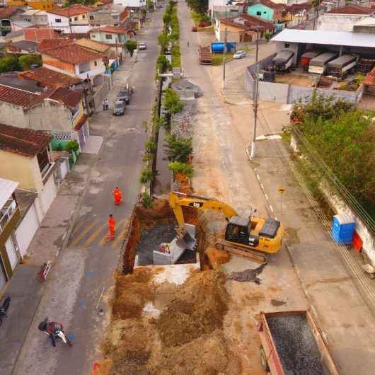 Obras contra enchentes na região do Tinga avançam