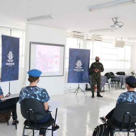 Guarda Mirim de Caraguatatuba participa de palestra do Exército