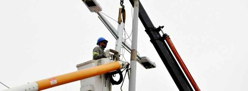 Prefeitura e Caraguá Luz reavaliam parceria para implantar 4,7 mil luminárias LED nos próximos 18 meses