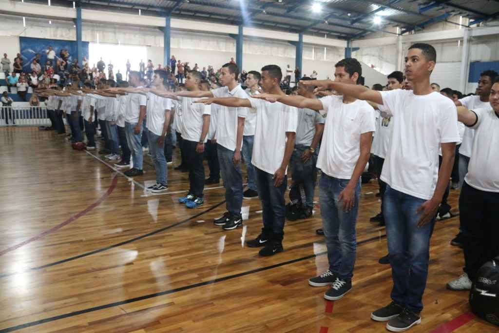 Alistamento militar de jovens nascidos em 2002 continua até 30 de setembro 