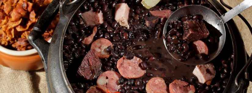 Feijoada Solidária da Sabesp tem drive thru e doações para Fundo Social de Caraguatatuba