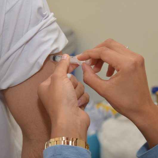Caraguatatuba já imunizou 500 adolescentes contra meningite