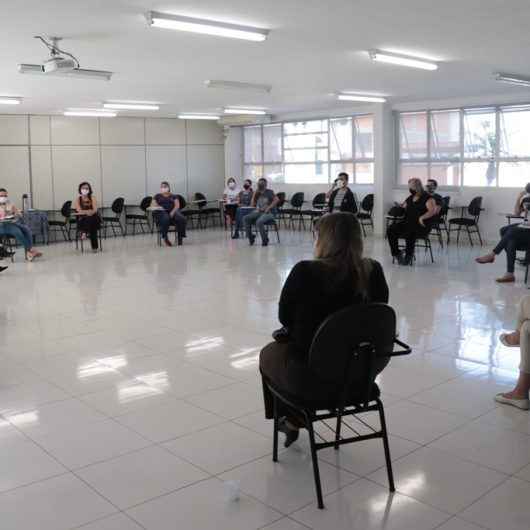 Comitê eleito de retomada das aulas presenciais se reúne na Secretaria de Educação