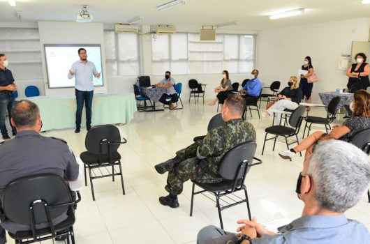 Prefeitura de Caraguatatuba debate criação de Plano de Contingência para alta temporada Prefeitura de Caraguatatuba debate criação de Plano de Contingência para alta temporada