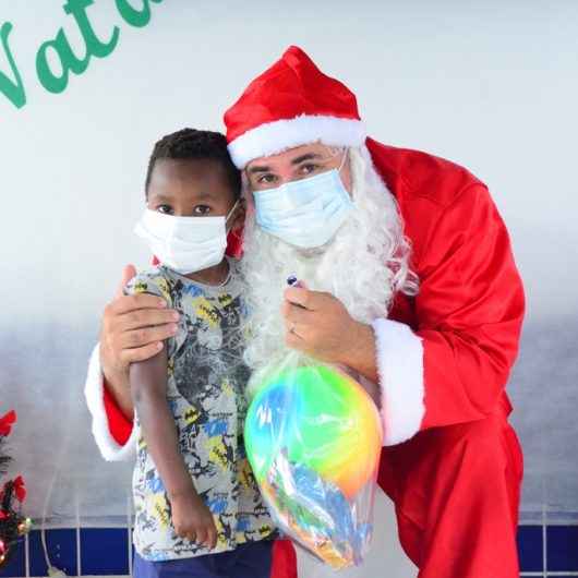 Unidades escolares de Caraguatatuba celebram mais um ano letivo