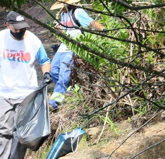 Limpeza de praias e costeiras: 100 kg são recolhidos no primeiro dia de ação