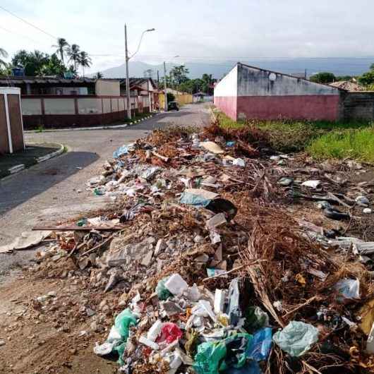 Prefeitura recolhe 30 toneladas de resíduos descartados irregularmente no Barranco Alto