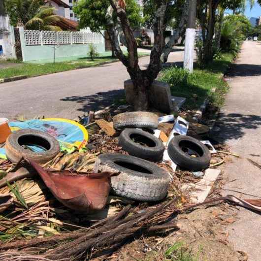 Prefeitura de Caraguatatuba endurece fiscalização contra obstrução de calçadas