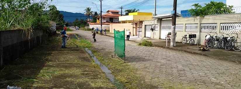 Prefeitura de Caraguatatuba está com limpeza de ruas no Pontal Santamarina