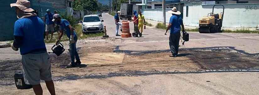 Operação Tapa Buracos chega ao bairro Morro do Algodão, região sul de Caraguatatuba