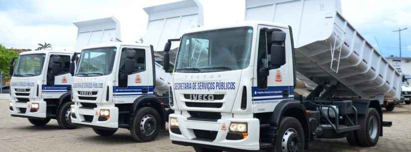 Prefeitura de Caraguatatuba reforça frota com novos caminhões para limpeza urbana
