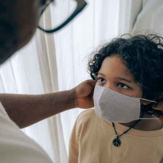 Prefeitura de Caraguatatuba publica protocolos sanitários para volta às aulas em março