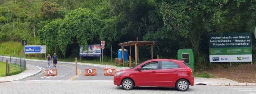 Acesso a pontos turísticos e estacionamentos próximos às praias estão proibidos em Caraguatatuba
