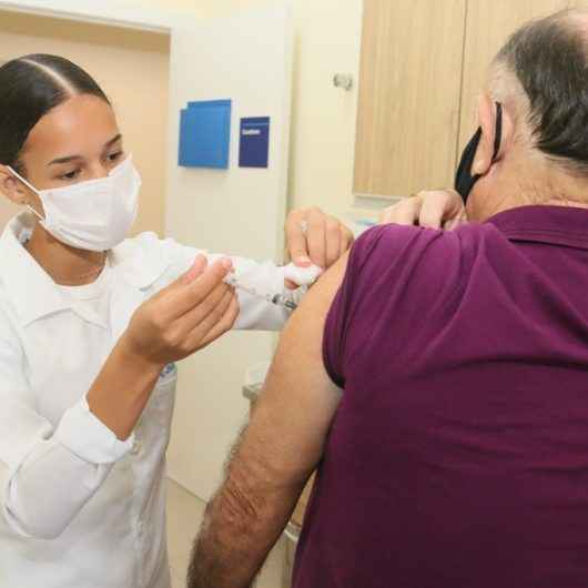 Covid-19: Caraguatatuba retoma vacinação para idosos de 77 a 84 anos