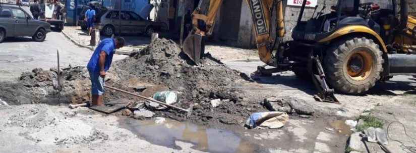 Prefeitura realiza ação emergencial na Rua Orlando Alves no bairro Perequê-Mirim