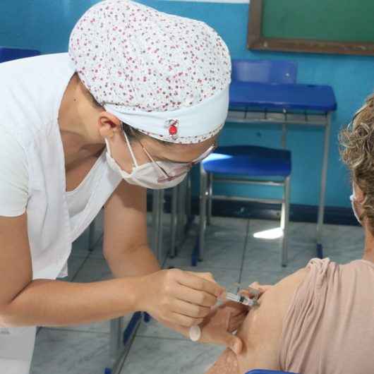 Caraguatatuba inicia vacinação contra Covid-19 para idosos de 64 anos, através do ‘Vacina Caraguá’