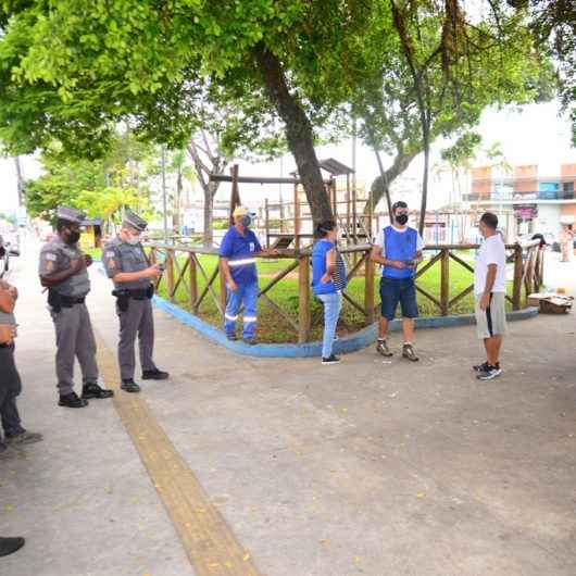 Prefeitura de Caraguatatuba realiza operação de abordagem às pessoas em situação de rua