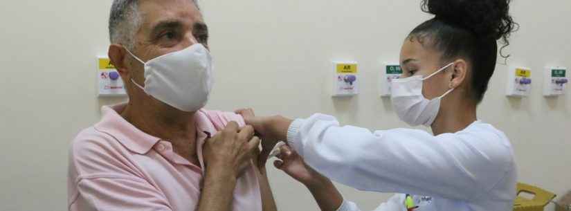 Caraguatatuba inicia vacinação contra Covid-19 para idosos agendados pelo ‘Vacina Caraguá’