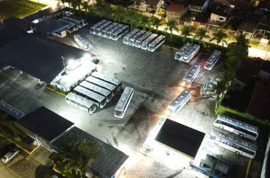 Prefeitura de Caraguatatuba barra circulação de 11 ônibus da Praiamar em vistoria; confira balanço completo das ações na intervenção Prefeitura de Caraguatatuba barra circulação de 11 ônibus da Praiamar em vistoria; confira balanço completo das ações na intervenção