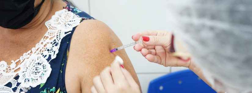 Caraguatatuba vacina mais de três mil pessoas em mutirão no último sábado; número de doses aplicadas passa de 40 mil