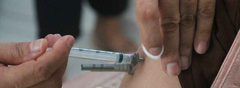 Caraguatatuba já aplicou mais de 44 mil doses de vacina contra Covid-19; vacinação continua para grupos prioritários
