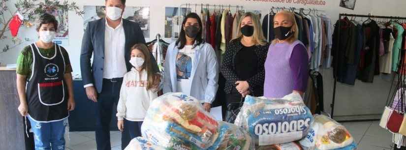 Fundo Social recebe doação de cestas básicas da OAB de Caraguatatuba