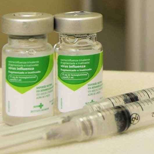 Caraguatatuba amplia Campanha de Vacinação contra gripe para idosos e professores a partir de sábado (8)