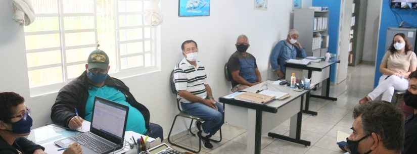 Prefeitura de Caraguatatuba e comunidade pesqueira discutem melhorias para categoria Prefeitura de Caraguatatuba e comunidade pesqueira discutem melhorias para categoria