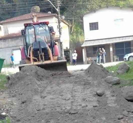 Alto Jetuba e Capricórnio, na região norte, recebem melhorias em vias de acesso