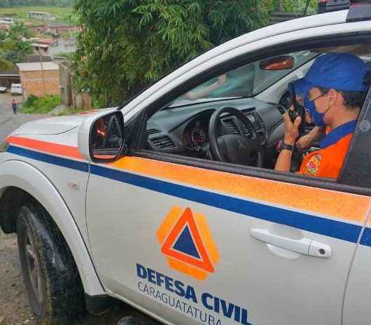Defesa Civil volta a alertar para riscos de deslizamentos com chuvas contínuas