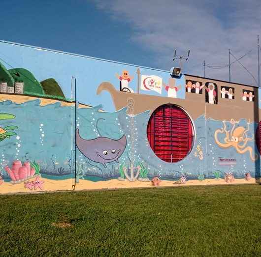 ONG Instituto Mais Vida leva arte em grafite à Praça de Eventos do Porto Novo