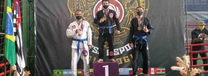 Esporte: Caraguatatuba fatura 13 medalhas no Sul-Americado de Jiu-jitsu em Embu das Artes (SP)
