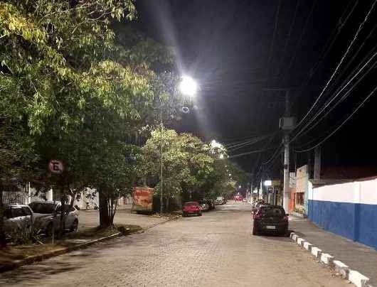 Caraguá Luz inicia instalação de 68 luminárias LED na Avenida Brasília
