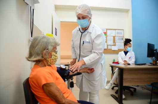Prefeitura de Caraguatatuba retoma consultas com clínico geral das unidades de saúde a partir da próxima segunda Prefeitura de Caraguatatuba retoma consultas com clínico geral das unidades de saúde a partir da próxima segunda