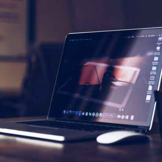 Cursos de Editor de Vídeo e Excel Completo seguem com vagas abertas em Caraguatatuba Cursos de Editor de Vídeo e Excel Completo seguem com vagas abertas em Caraguatatuba