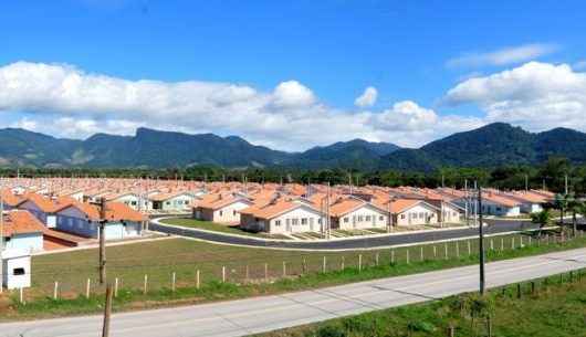 Prefeitura de Caraguatatuba cobra Caixa sobre retomada de unidades habitacionais ocupadas irregularmente