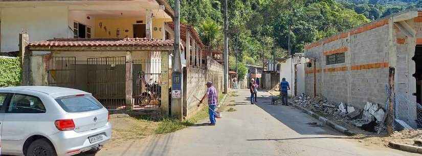 Prefeitura de Caraguatatuba embarga obras irregulares nos bairros Casa Branca e Cantagalo