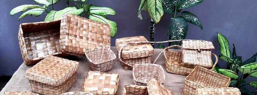 Artesãs de Caraguatatuba expõem trabalhos no Memorial da América Latina em São Paulo Artesãs de Caraguatatuba expõem trabalhos no Memorial da América Latina em São Paulo