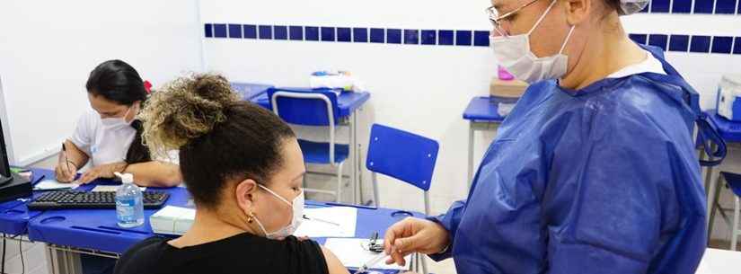 Caraguatatuba inicia agendamento da vacinação contra Covid-19 para maiores de 18 anos