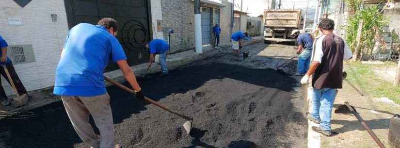 Prefeitura de Caraguatatuba realiza ‘Operação Tapa Buracos’ no Jardim Tarumãs