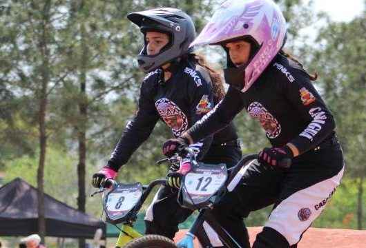 Caraguatatuba sobe ao pódio 15 vezes na competição de BMX em Indaiatuba