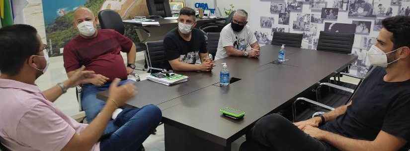 Thiago Camilo, piloto da Stock Car, organiza campeonato de Futevôlei em Caraguatatuba