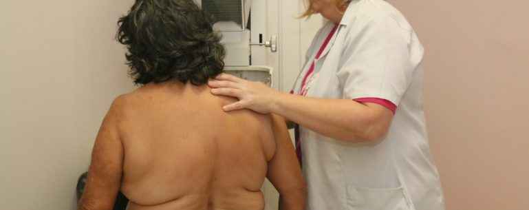 Outubro Rosa: Caraguatatuba intensifica exames para diagnóstico do câncer de mama e de colo do útero
