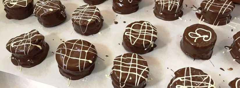 Pão de mel, bolo e cookie são alguns itens ensinados no curso de Produtos de Confeitaria para Cafeterias