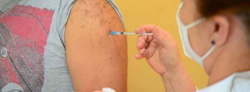 Caraguatatuba antecipa segunda dose da vacina AstraZeneca para 56 dias Caraguatatuba antecipa segunda dose da vacina AstraZeneca para 56 dias