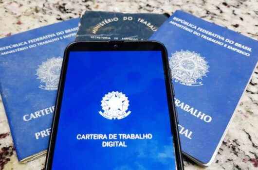 Caraguatatuba finaliza outubro com saldo positivo de 642 vagas de emprego Caraguatatuba finaliza outubro com saldo positivo de 642 vagas de emprego
