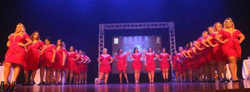 Modelo caraguatatubense vence categoria no 3º Miss Plus Size Litoral Norte 2021