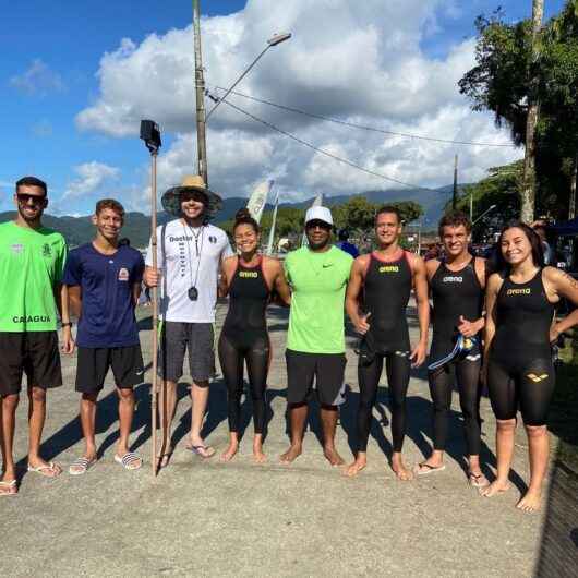 Nadadores de Caraguatatuba quebram recordes na Maratona Aquática 14 Bis Nadadores de Caraguatatuba quebram recordes na Maratona Aquática 14 Bis